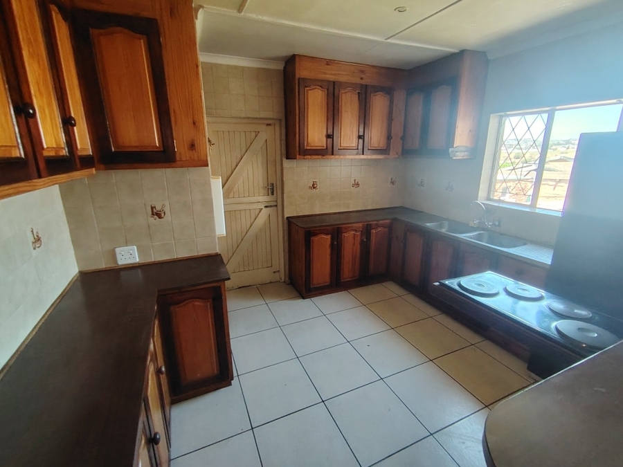 3 Bedroom Property for Sale in Algoa Park Eastern Cape